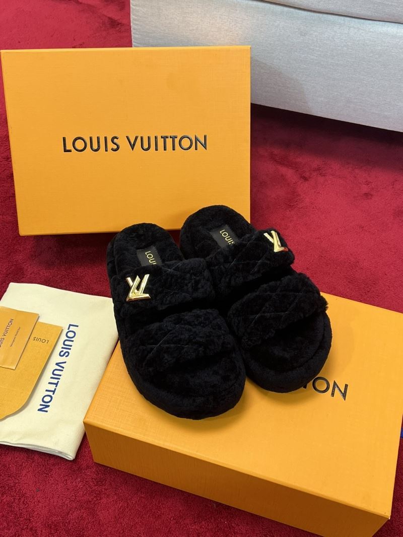 Louis Vuitton Slippers